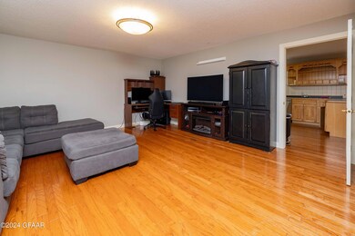 2217 6th Ave NW, East Grand Forks, MN 56721 - photo 7