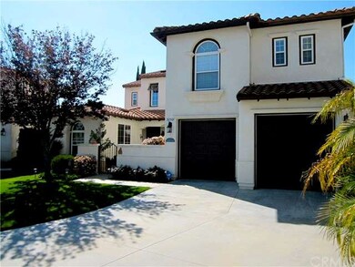 Great Curb Appeal. Long Driveway for Extra Parking
