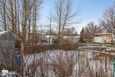 07-Back Yard KJC_3394-Edit