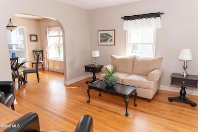 516 Riverside Ave, Schenectady, NY 12302 - photo 4