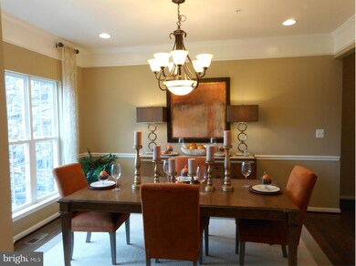 718 Chimney Rock Ct, Sykesville, MD 21784 - photo 3