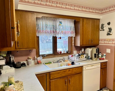 4033 Palace Dr, Grand Island, NE 68803 - photo 6