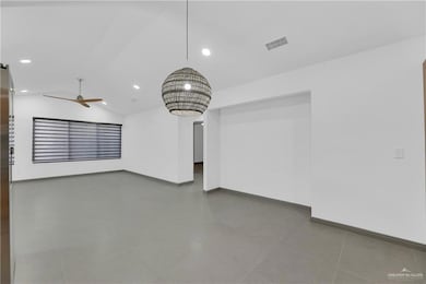 1400 E Hibiscus Ave unit B, McAllen, TX 78501 - photo 4