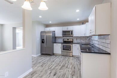 6803 Tango Ln N, Jacksonville, FL 32210 - photo 6