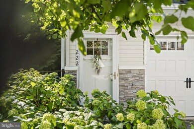 222 Tessa Ln, Conshohocken, PA 19428 - photo 4