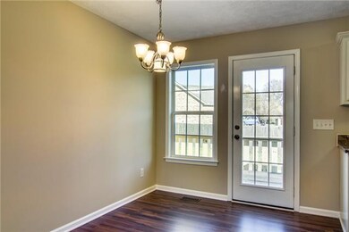 319 Shelby Cir, Shelbyville, TN 37160 - photo 5