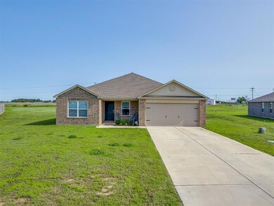 42056 Cadens Trail, Shawnee, OK 74804 - photo 4