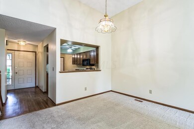 3935 Inverness Cir unit 3935, Dublin, OH 43016 - photo 2