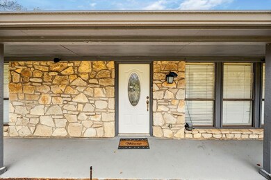 309 Jean Ct, Springtown, TX 76082 - photo 5