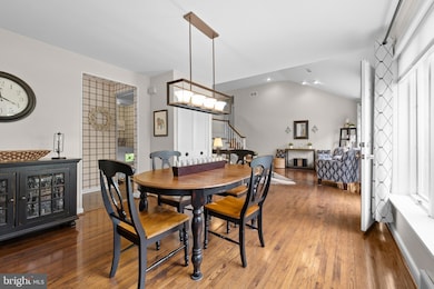 2234 Cambridge Rd, Broomall, PA 19008 - photo 6