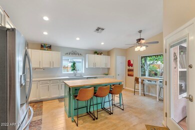 18008 N 15th St-8