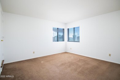 120 E 14th St #2-14 (3)