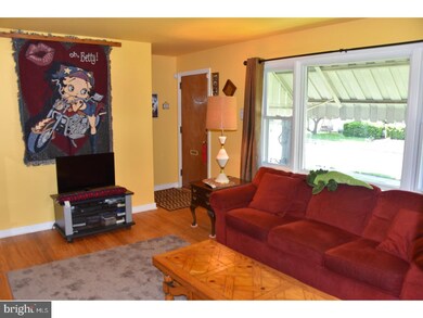 4049 8th Ave, Temple, PA 19560 - photo 6