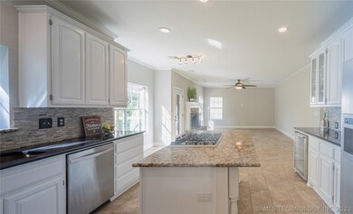 2925 W E St, Jenks, OK 74037 - photo 6