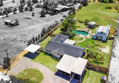 2633 Hawkins Lilly Rd, Weatherford, TX 76085 - photo 3