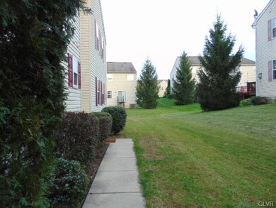 3681 Clauss Dr, Macungie, PA 18062 - photo 4