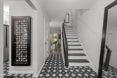 105 Sully Ct unit 18, Chapel Hill, NC 27514 - photo 2