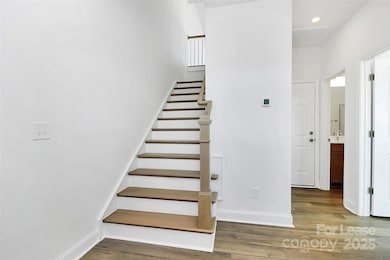 7118 Westrow Ave, Charlotte, NC 28278 - photo 2