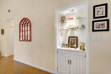 826FairwayLakesDr_20160714_036