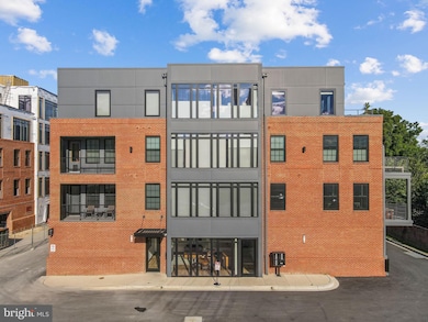 210 E 2nd St unit 402, Frederick, MD 21701 - photo 3