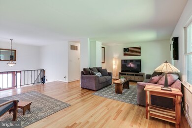 6228 Oak Hill Dr, Sykesville, MD 21784 - photo 6