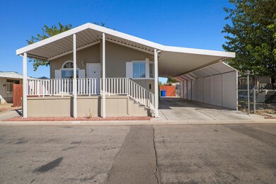 P1458921