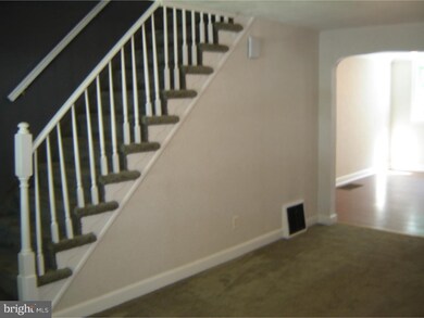 1031 Minden Ln, Darby, PA 19023 - photo 3