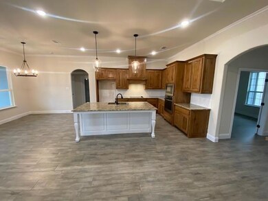 1013 Katie Ct, Azle, TX 76020 - photo 5