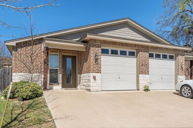 917 Ramblewood St unit B, Harker Heights, TX 76548 - photo 2