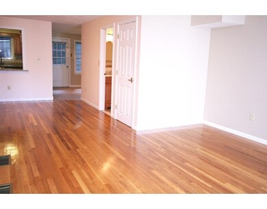 43 Merrymount Rd unit 7, Quincy, MA 02169 - photo 3