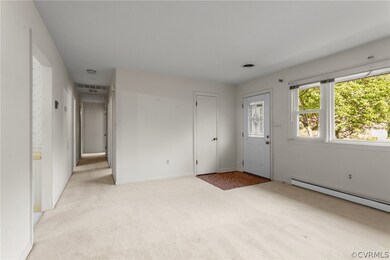 2404 Roland Rd, Petersburg, VA 23805 - photo 5