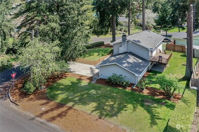 5614 Academy Terrace Dr W, University Place, WA 98467 - photo 2