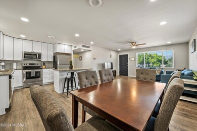 08-Dining Area