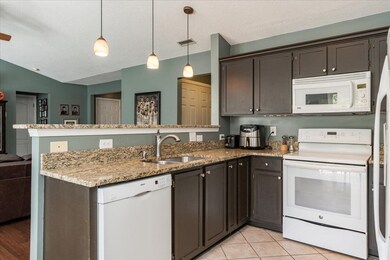 408 Kinship Ln, Apex, NC 27502 - photo 3