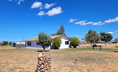 233 E Geneva St (4)