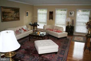 11311 Morning Gate Dr, Rockville, MD 20852 - photo 4