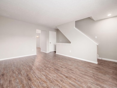 7754 Deercrest Ct, Dublin, OH 43016 - photo 4