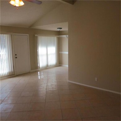 4546 Algernon Dr, Spring, TX 77373 - photo 4