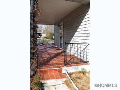 109 Le An Hurst Rd, Asheville, NC 28803 - photo 2