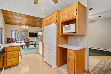 70 Ironstone St, Millville, MA 01529 - photo 7