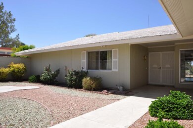 10526 W Wheatridge Dr, Sun City, AZ 85373 - photo 5