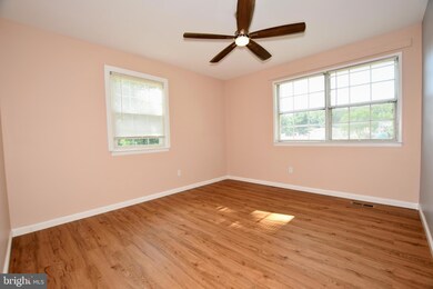 1300 Harford Square Dr, Edgewood, MD 21040 - photo 6