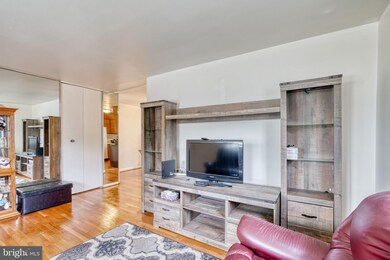 3704 Hurlock Rd, Middle River, MD 21220 - photo 3