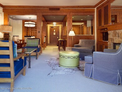 4S Living Area 2