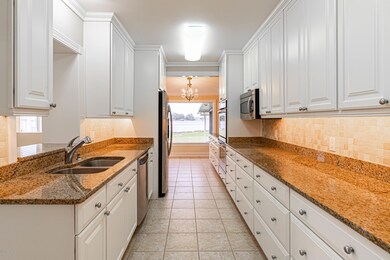 3717 Cedarcrest Dr, Jacksonville, FL 32210 - photo 5