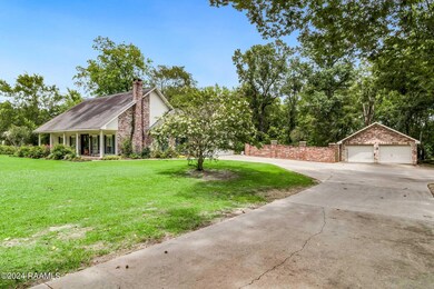 2-web-or-mls-164 Bois Des Chene Dr-3