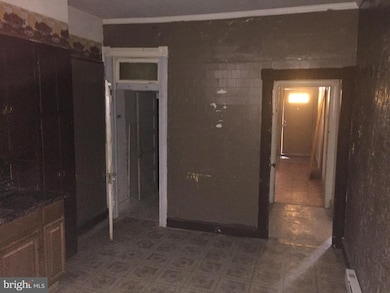 2327 Arunah Ave, Baltimore, MD 21216 - photo 5