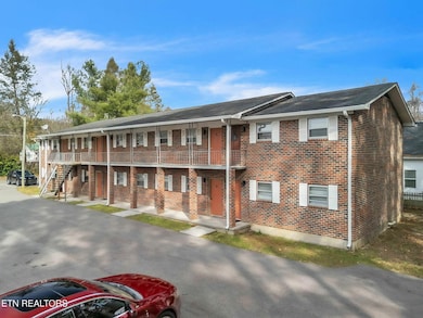 2626 Tecoma Dr, Knoxville, TN 37917 - photo 3