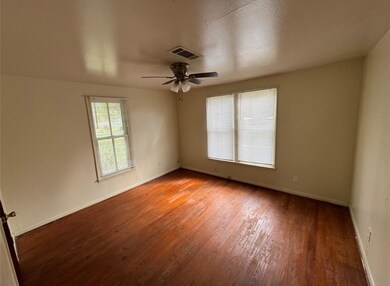 500 Tanner Ave, Cleveland, TX 77327 - photo 5