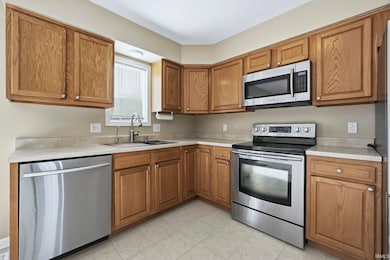 5220 Vermont Ln, Fort Wayne, IN 46815 - photo 5